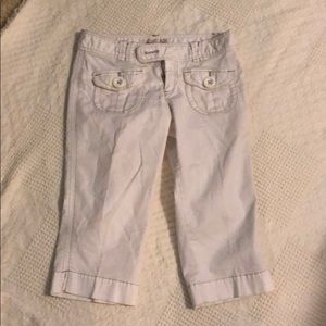 Aeropostale Capris size 5/6